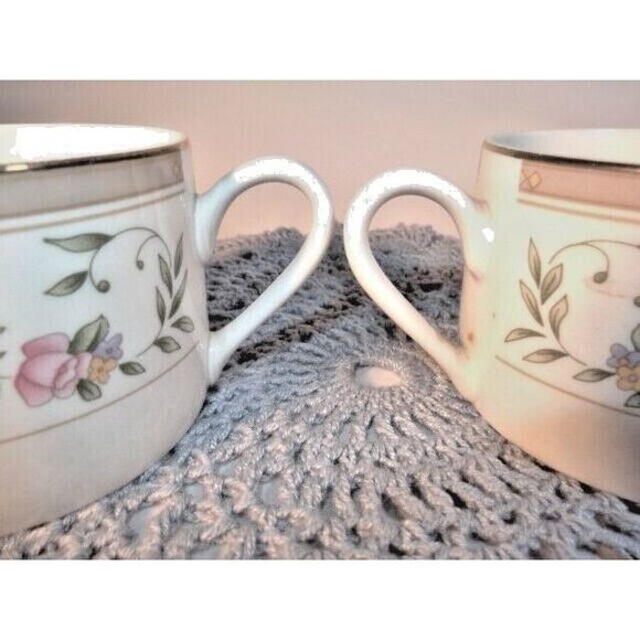 Farberware BELLINI 2pc Porcelain Tea Coffee Cups 22K Gold Band Vintage 1980s - Picture 5 of 7